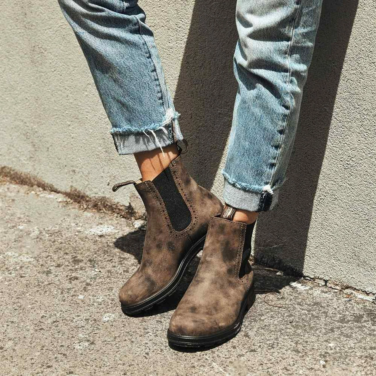 Women's Blundstone Originals High Top Boot - Brown 5 Women's Blundstone Originals High Top Boot - Brown - Image 3