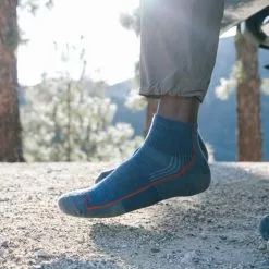 Men's Darn Tough Hiker Quarter Midweight Cushion Hiking Sock 9 Men's Darn Tough Hiker Quarter Midweight Cushion Hiking Sock -Chubbies Store darn tough mens m hiker 14 sock cushion 1959 denim dusk denim lifestyle 78276.1681245702