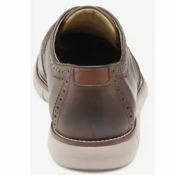 Men's Johnston & Murphy Holden Embossed Wingtip -Chubbies Store johnston and murphy mens holden embossed wingtip 20 4920 brown back 01348.1605132747