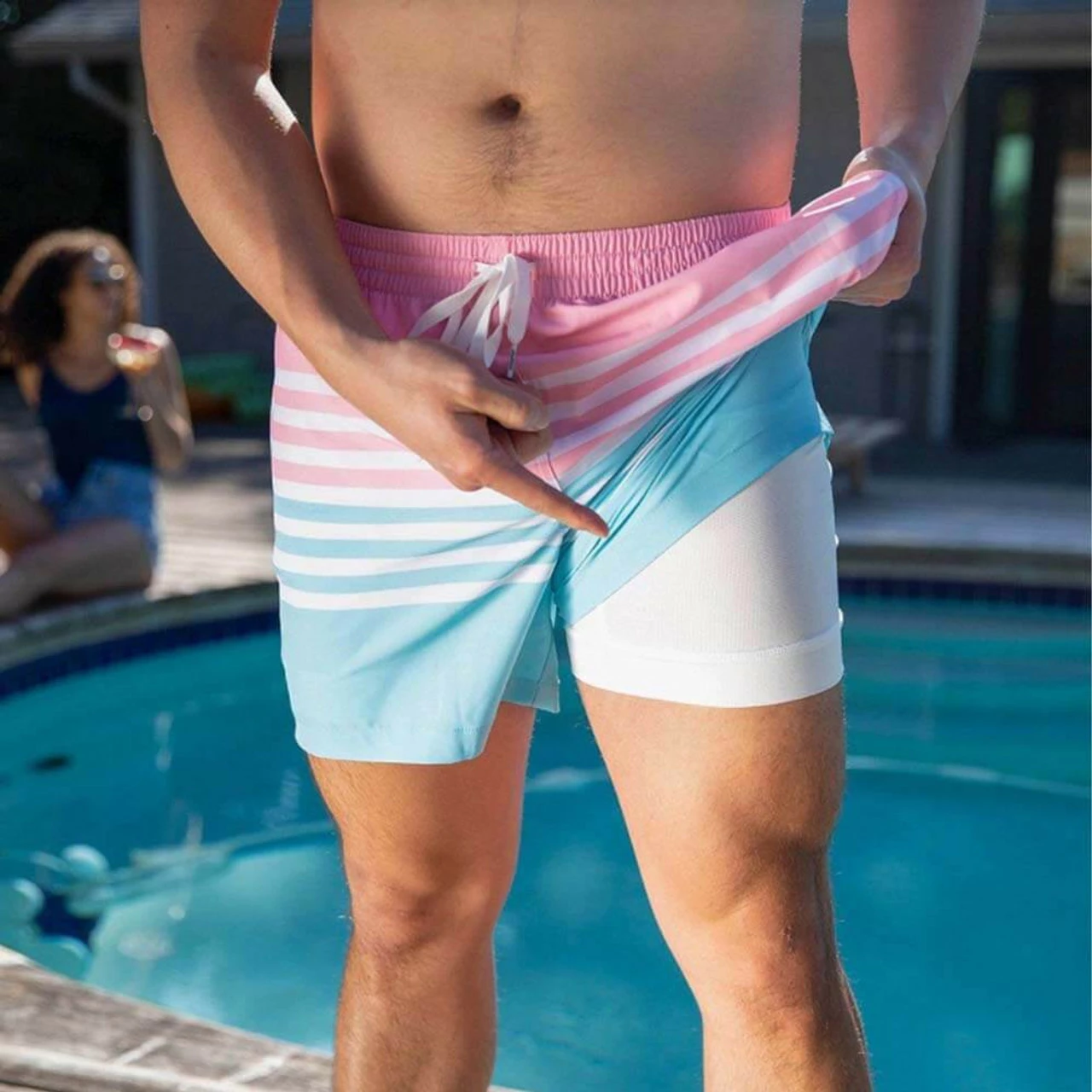 Men's Chubbies 5.5" On The Horizons Lined Classic Stretch Swim Trunk 4 Men's Chubbies 5.5" On The Horizons Lined Classic Stretch Swim Trunk - Image 2