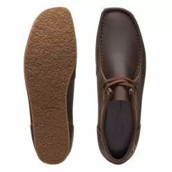 Men's Clarks Shacre II Run Shoe -Chubbies Store mens clarks shacre II run beeswax 26159432 brown top 05498.1631121101
