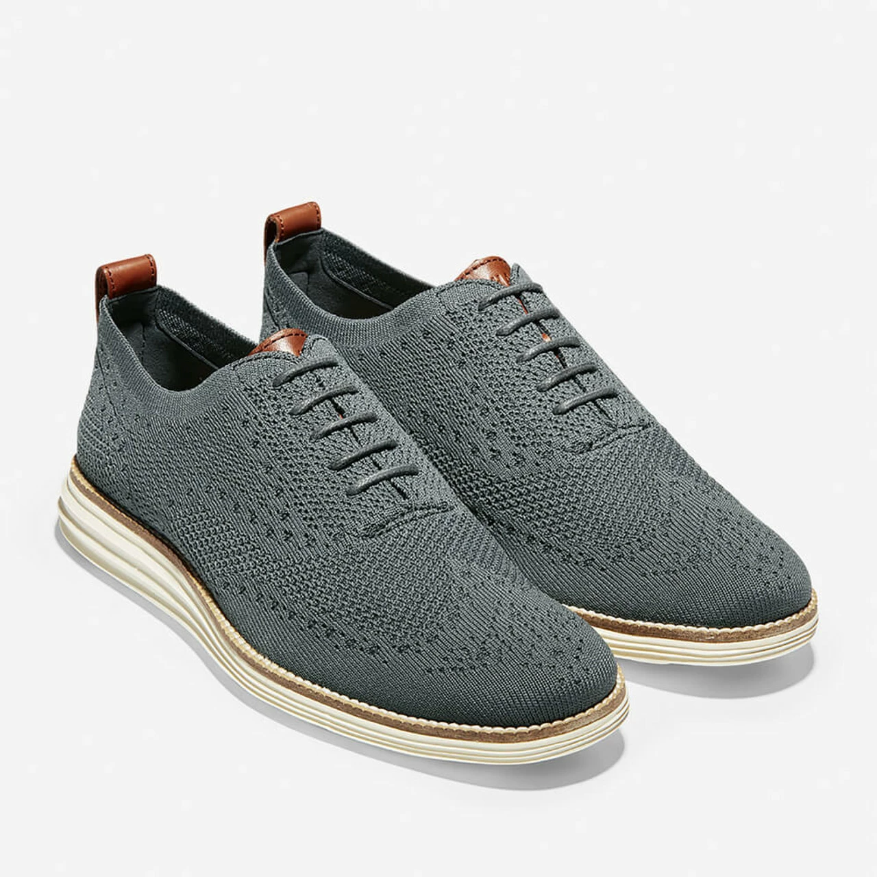 Men's Cole Haan Original Grand Wingtip Oxford - Magnet Stitchlite™ Ivory 3 Men's Cole Haan Original Grand Wingtip Oxford - Magnet Stitchlite™ Ivory