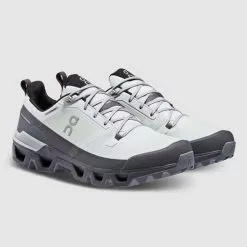 On Running Men's On Cloudwander Waterproof