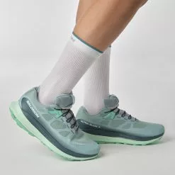 SALOMON USA Women's Salomon Ultra Glide 2 GTX Sneaker -Chubbies Store salomon womens w ultra glide 2 gtx l47216800 stnblue stone blue yucca biscay green model 46883.1681935143