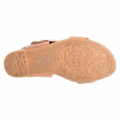 Sofft Shoe Co. Inc. Women's Sofft Vaya Wedge -Chubbies Store sofft womens w vaya sf0060600 luggage sole 14435.1681487284