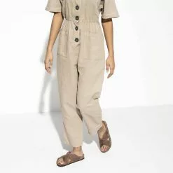 Women's Birkenstock Lungano Sandal - Camberra Old Tobacco 13 Women's Birkenstock Lungano Sandal - Camberra Old Tobacco -Chubbies Store womens birkenstock lugano sandal 1015498 camberra old tobacco lifestyle 18874.1642531998